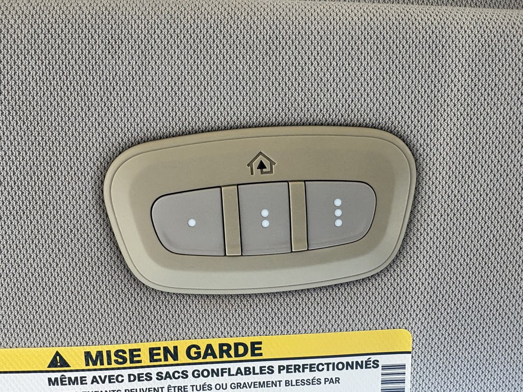 2017 Chrysler Pacifica Image 29