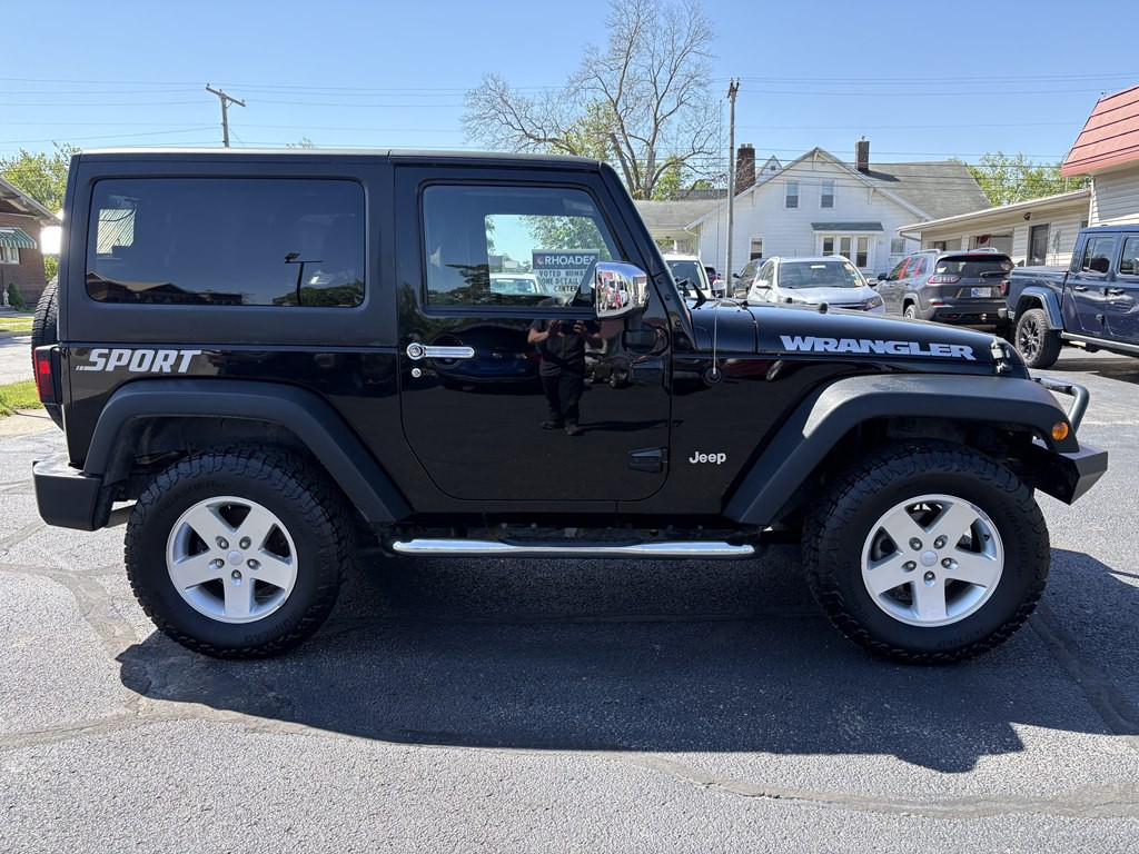 2012 Jeep Wrangler Image 6
