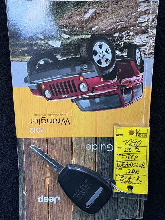 2012 Jeep Wrangler Image 27