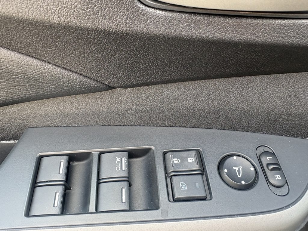 2014 Honda CR-V Image 16