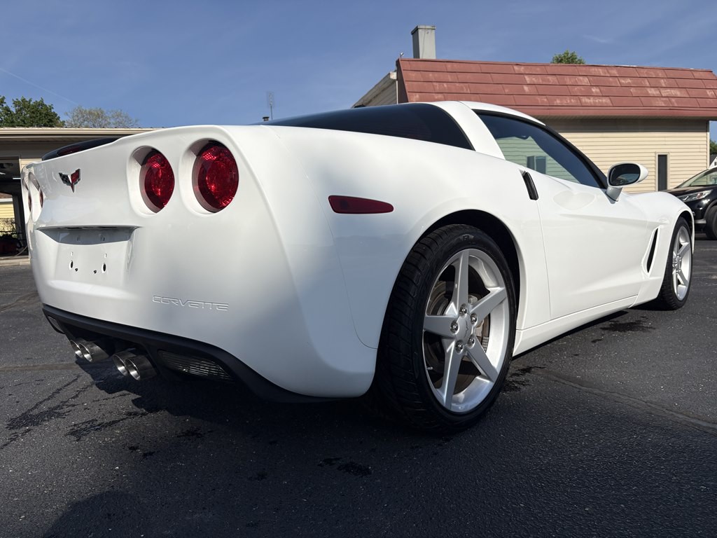 2005 Chevrolet Corvette Image 5
