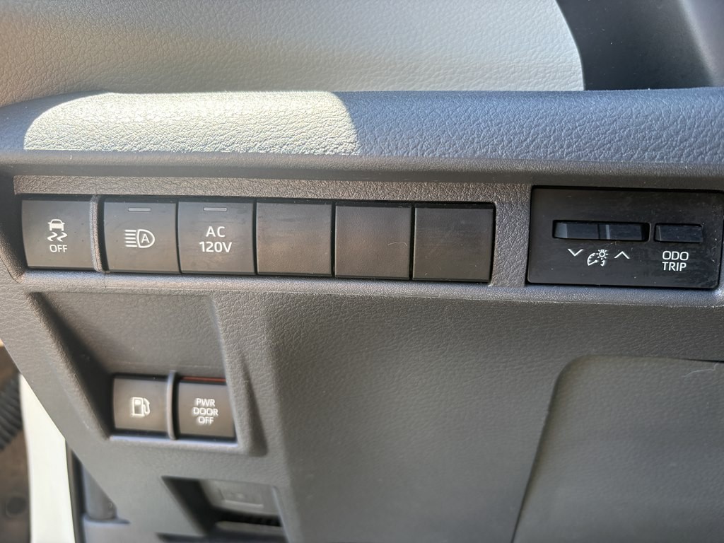 2021 Toyota Sienna Image 15