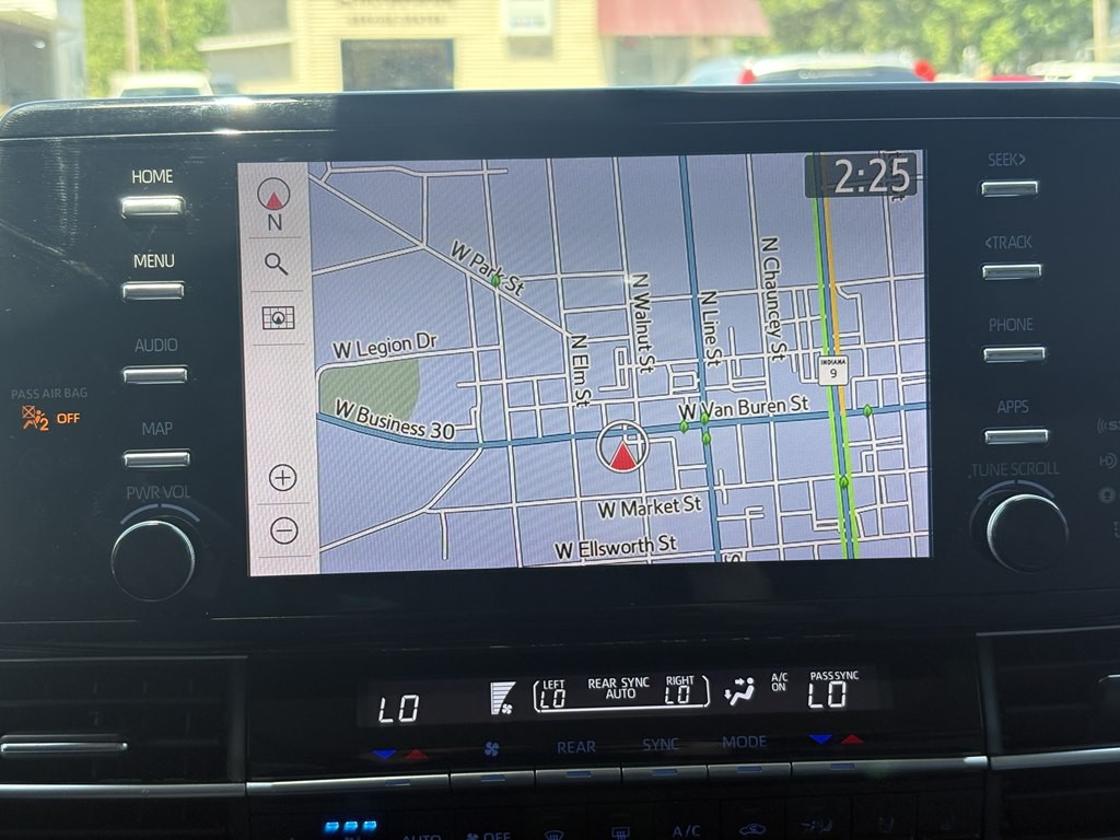 2021 Toyota Sienna Image 24