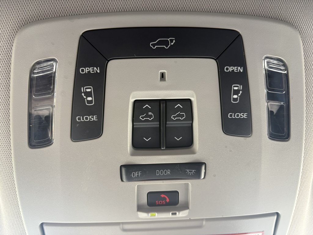 2021 Toyota Sienna Image 26