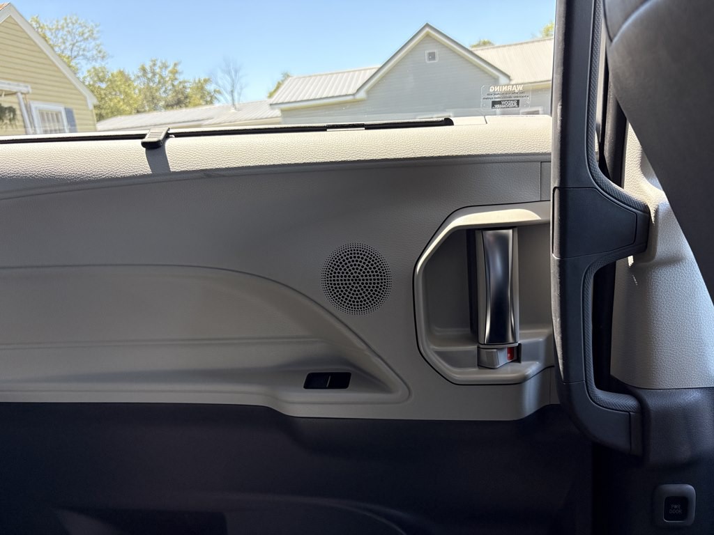 2021 Toyota Sienna Image 34