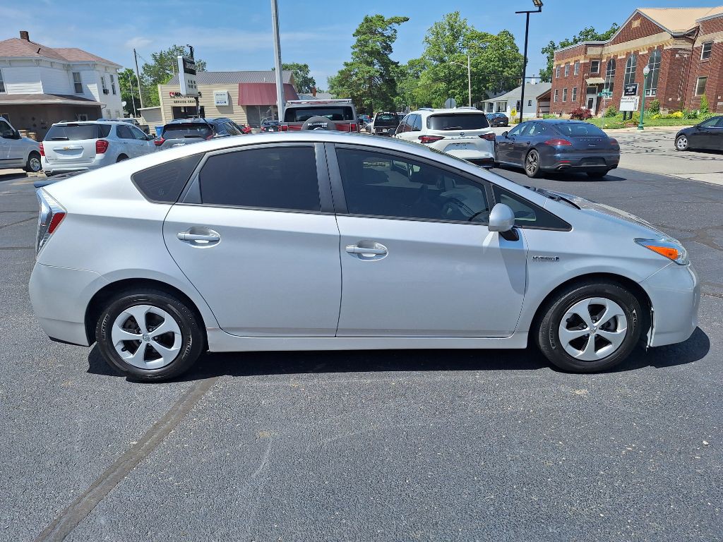 2012 Toyota Prius Image 6