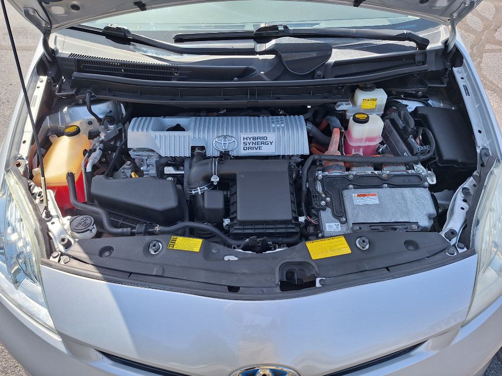 2012 Toyota Prius Image 9