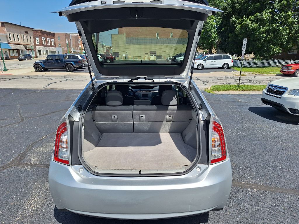 2012 Toyota Prius Image 10