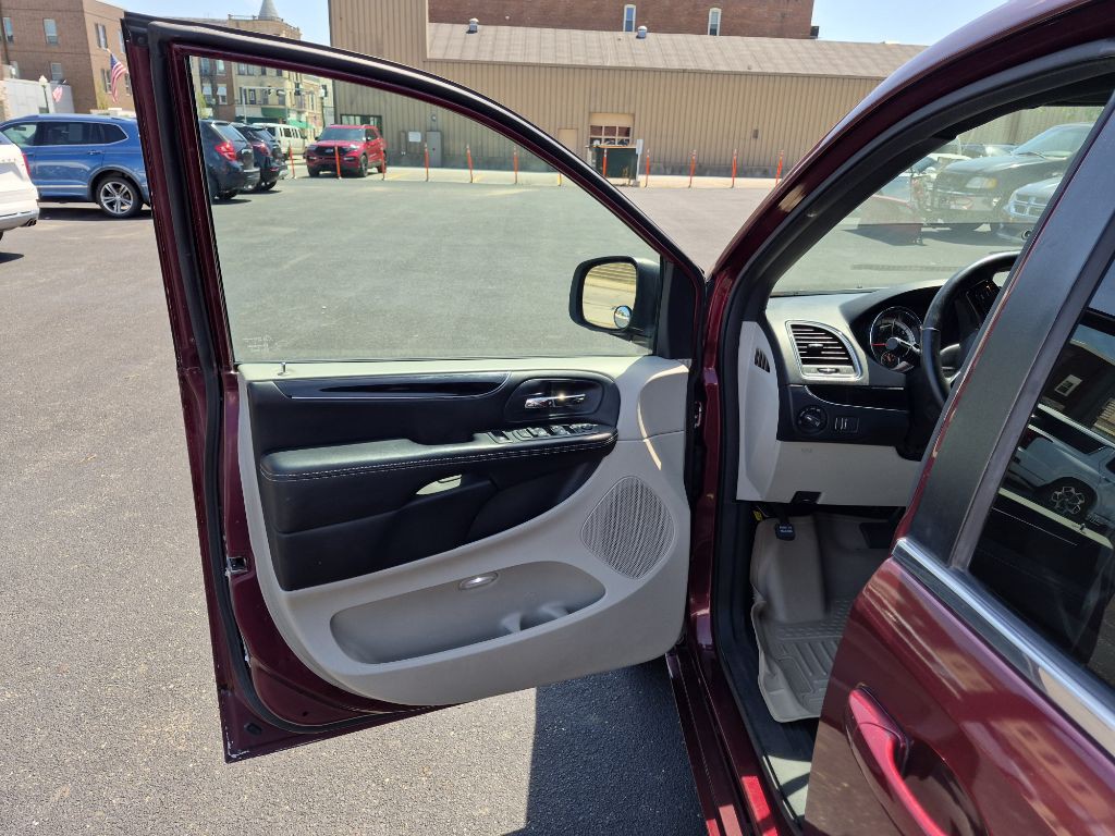 2018 Dodge Grand Caravan Image 14