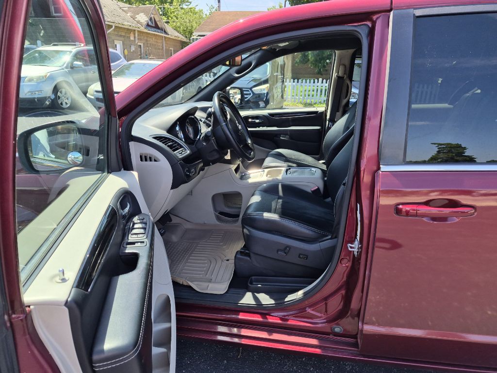 2018 Dodge Grand Caravan Image 16