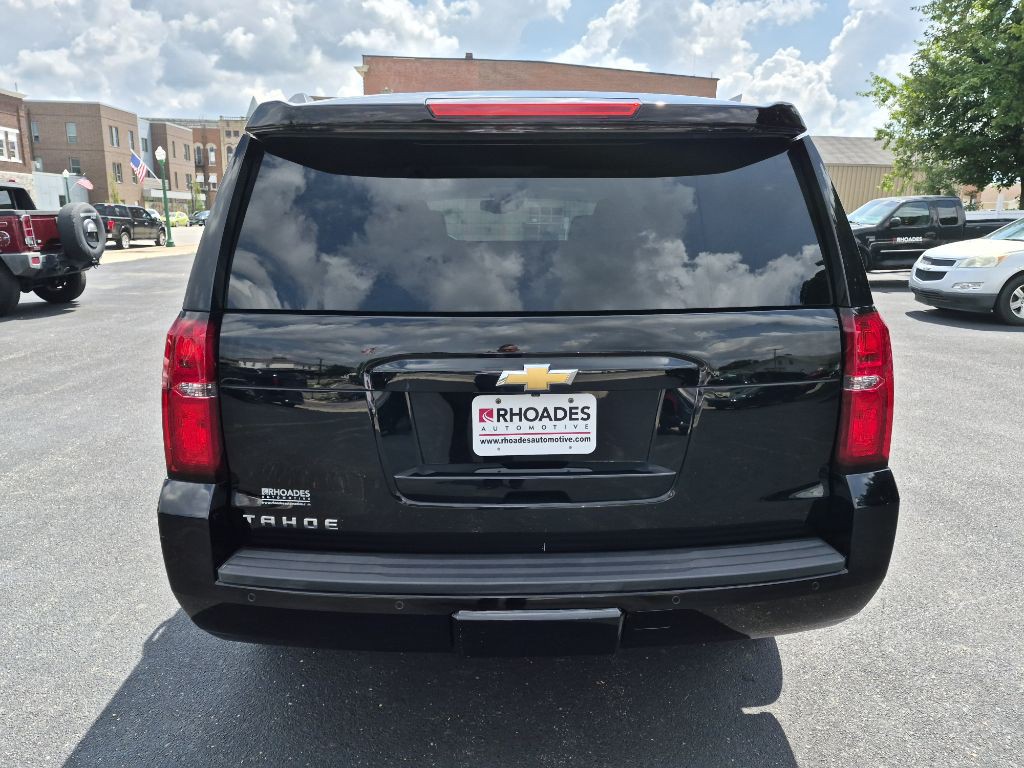 2017 Chevrolet Tahoe Image 4