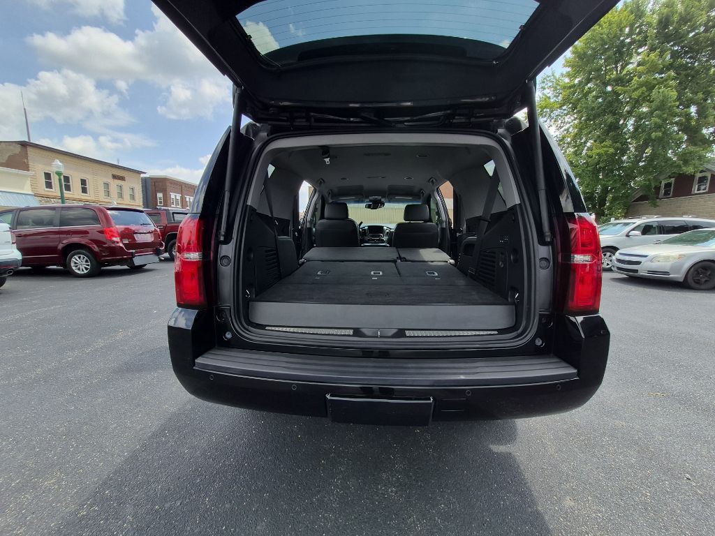 2017 Chevrolet Tahoe Image 32