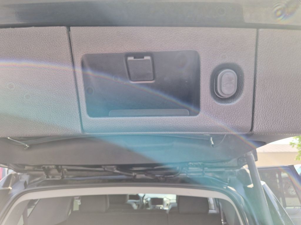 2017 Chevrolet Tahoe Image 39