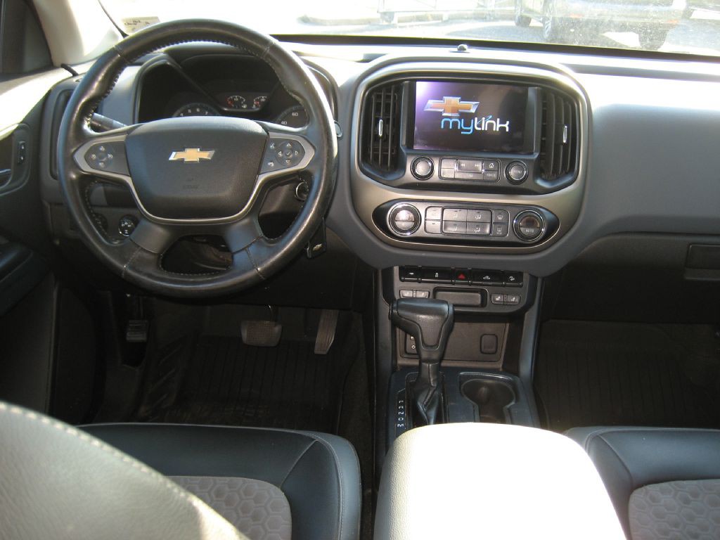 2016 Chevrolet Colorado Image 8
