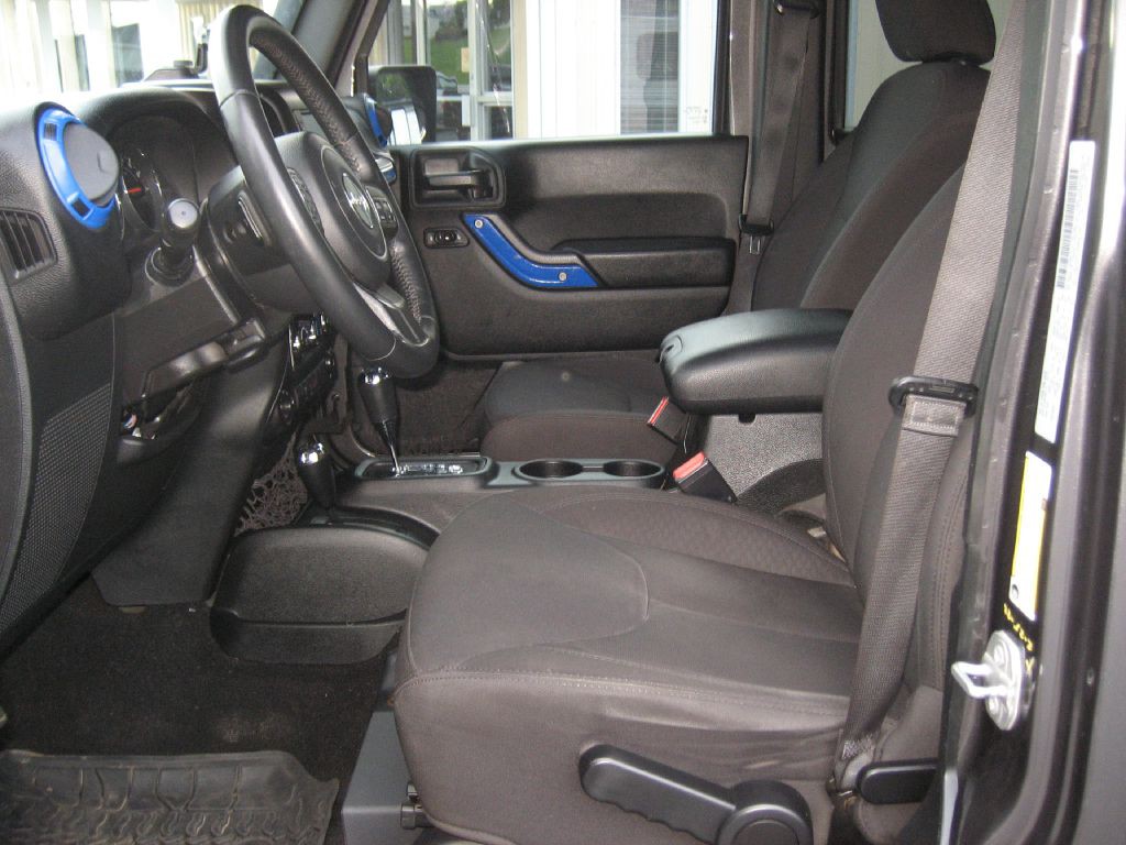 2017 Jeep Wrangler Unlimited Image 6