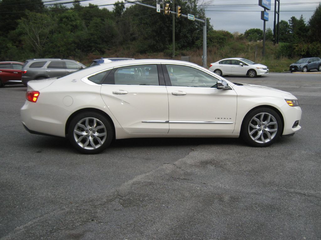 2014 Chevrolet Impala Image 4