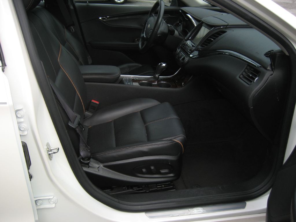 2014 Chevrolet Impala Image 10