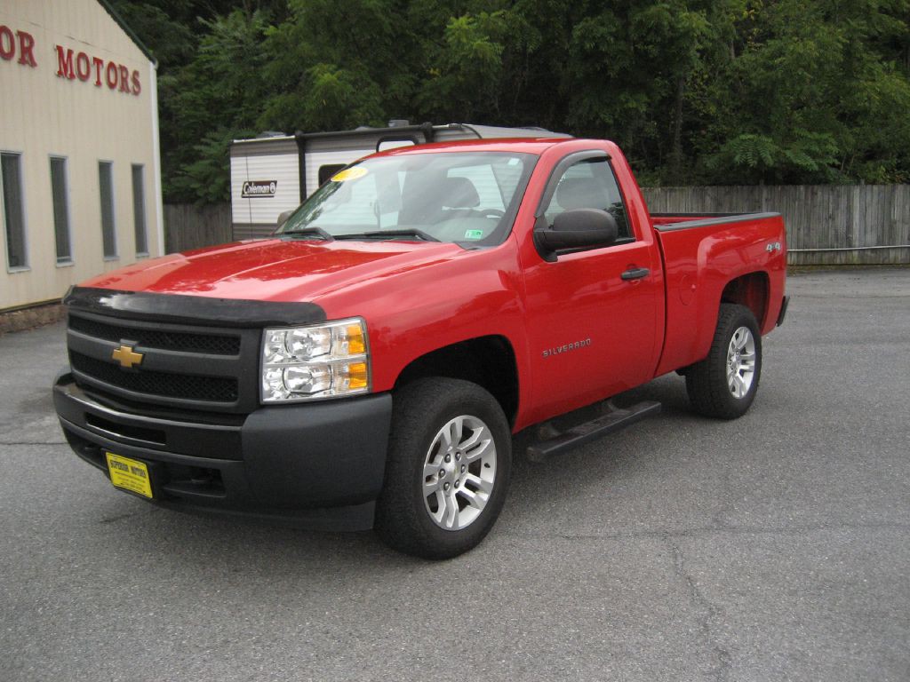 2013 Chevrolet Silverado 1500 Image 1