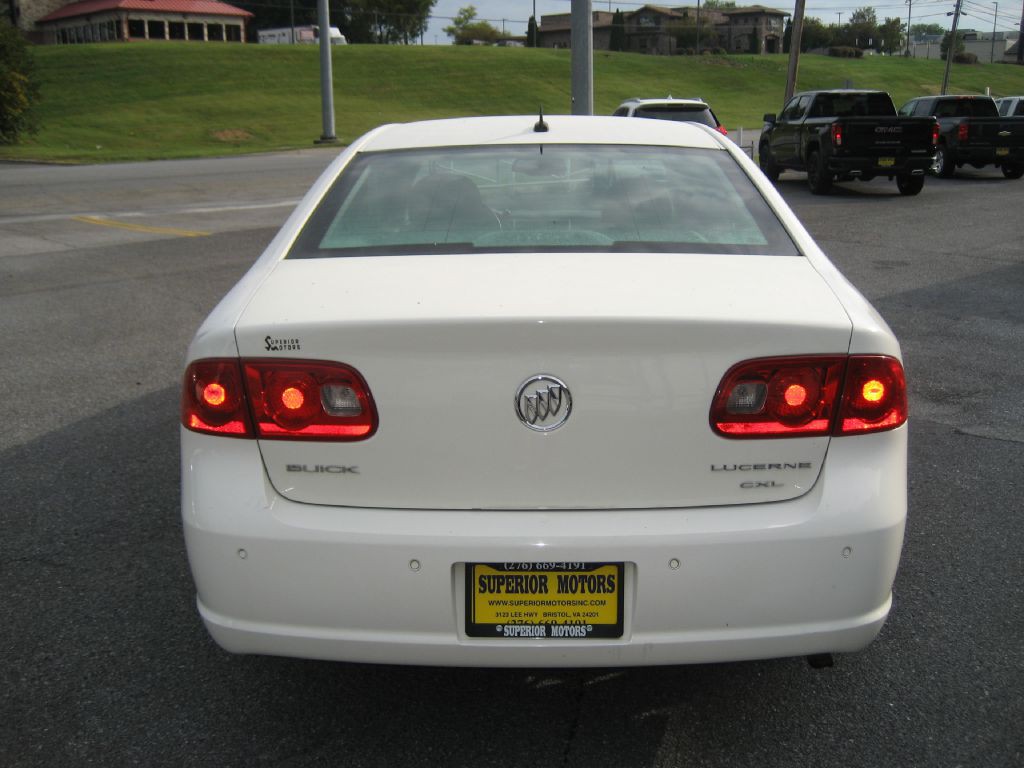 2008 Buick Lucerne Image 3