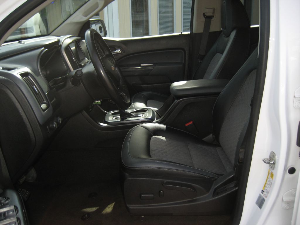 2015 Chevrolet Colorado Image 6