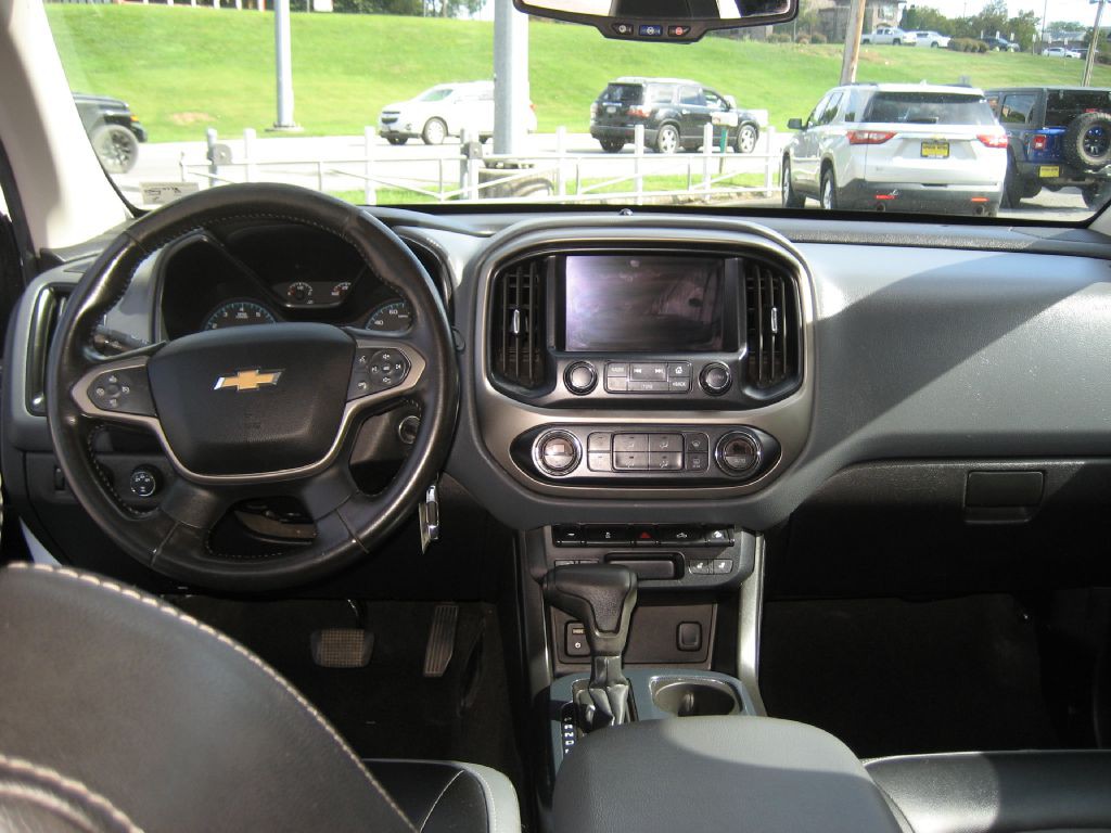 2015 Chevrolet Colorado Image 8