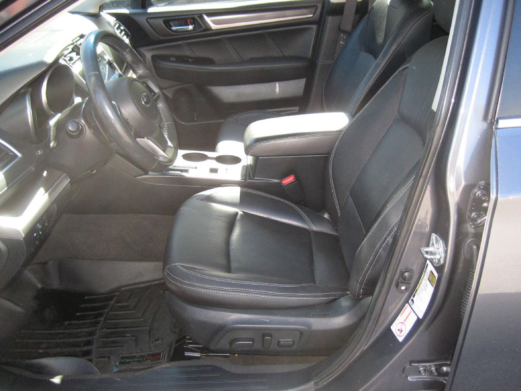 2018 Subaru Legacy Image 5
