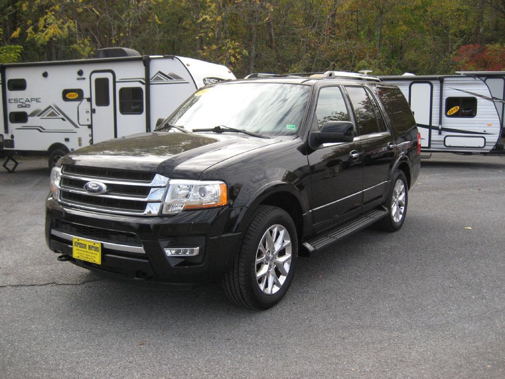 2016 Ford Expedition Image 1