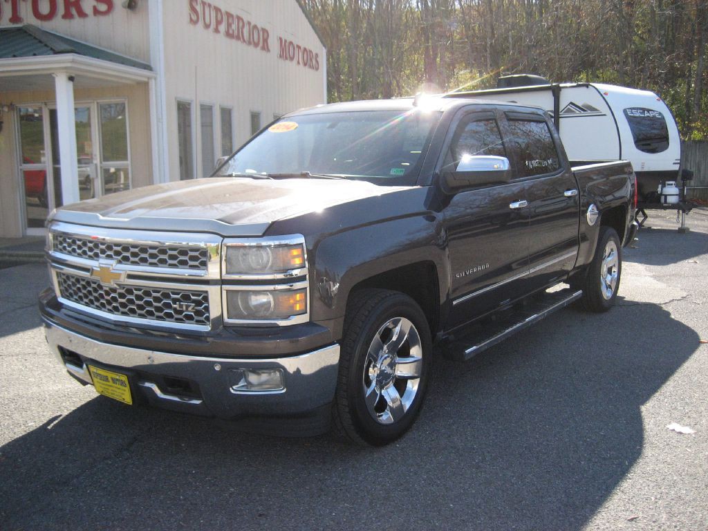 2014 Chevrolet Silverado 1500 Image 2