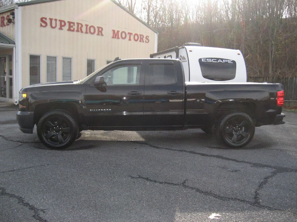2016 Chevrolet Silverado 1500 Image 1
