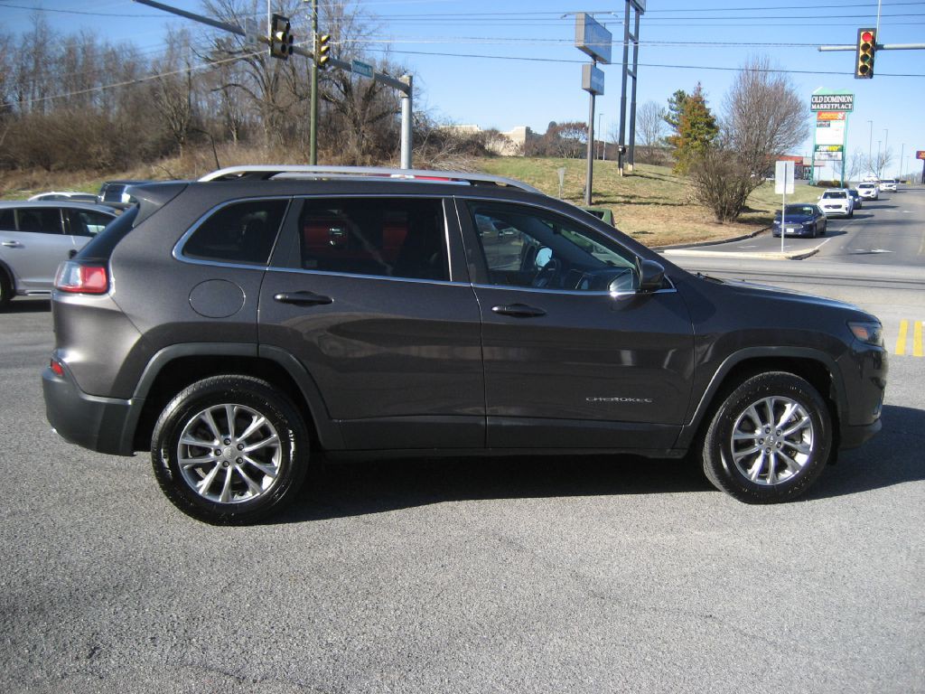 2021 Jeep Cherokee Image 4