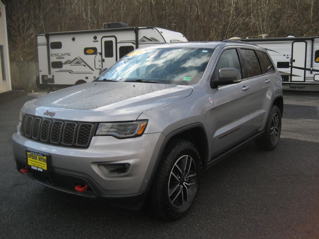2019 Jeep Grand Cherokee Image 2