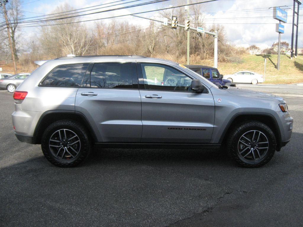2019 Jeep Grand Cherokee Image 5