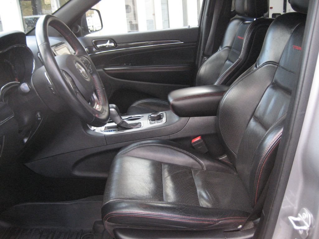 2019 Jeep Grand Cherokee Image 7