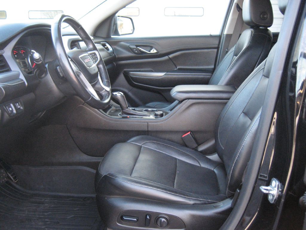 2019 GMC Acadia Image 7