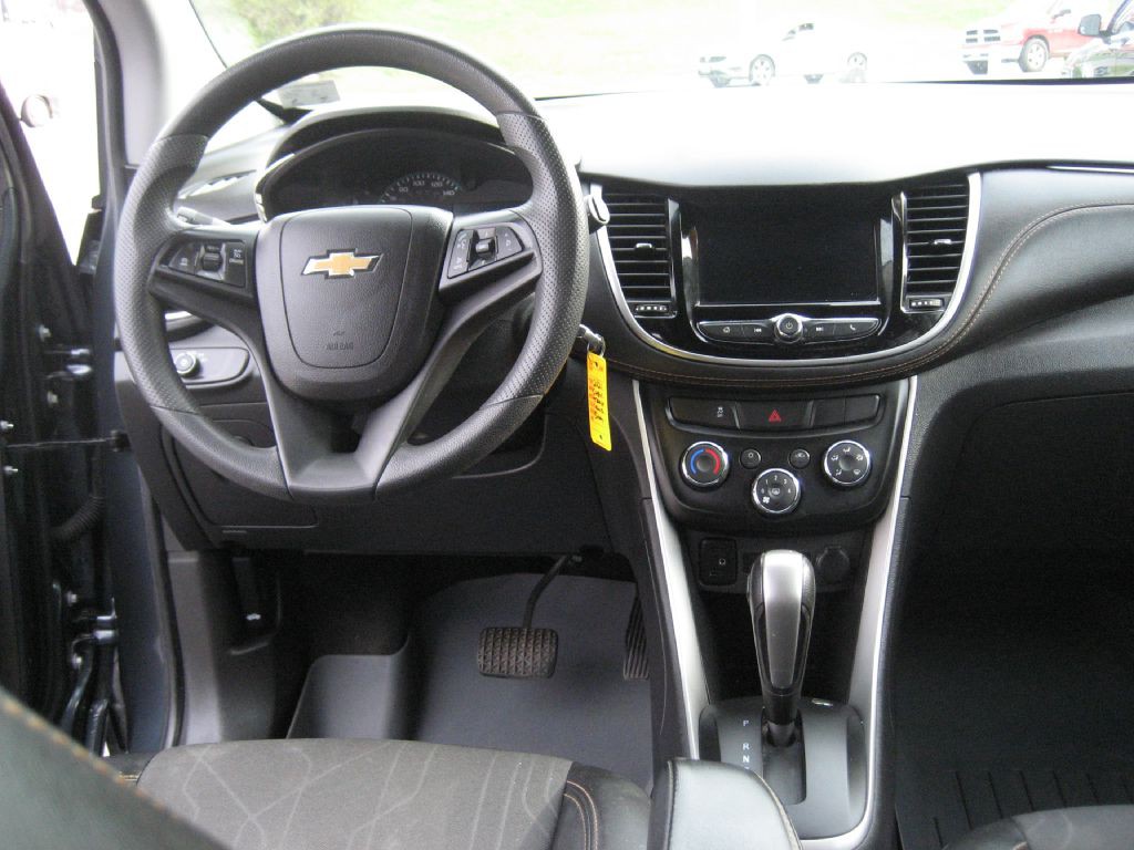 2021 Chevrolet Trax Image 9