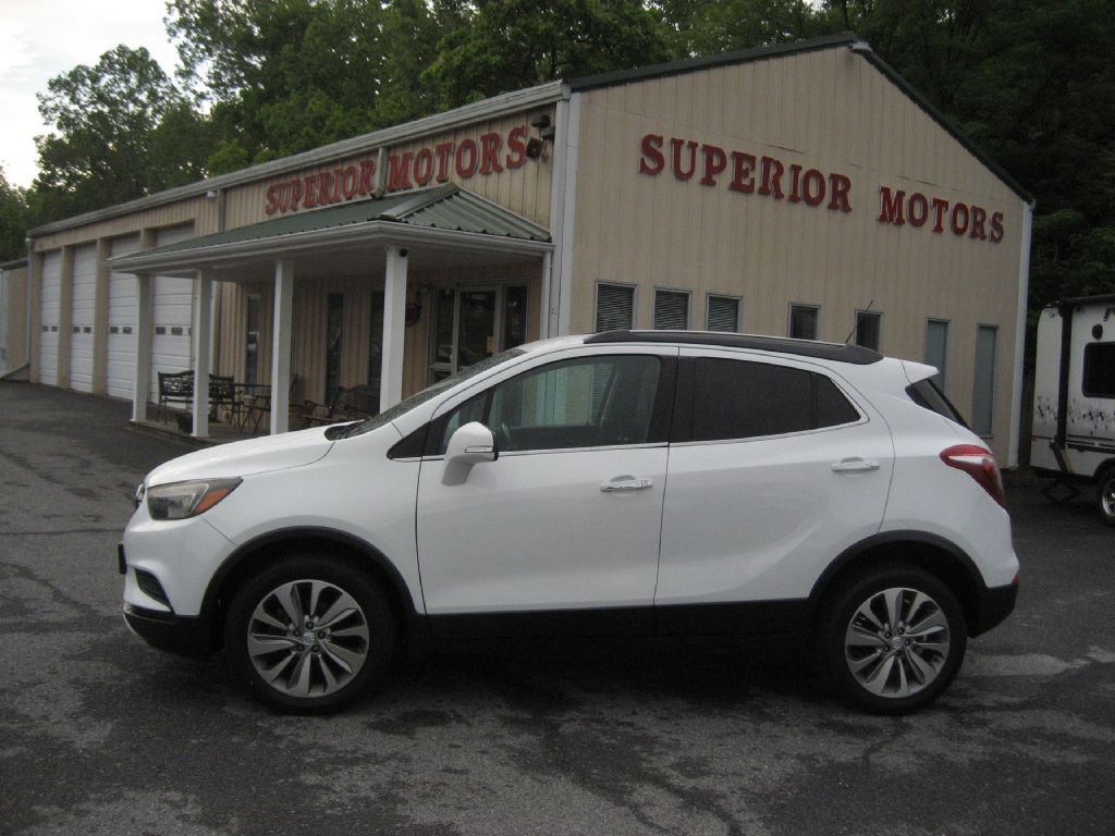 2017 Buick Enclave Image 1