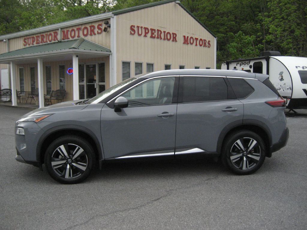 2021 Nissan Rogue Image 1