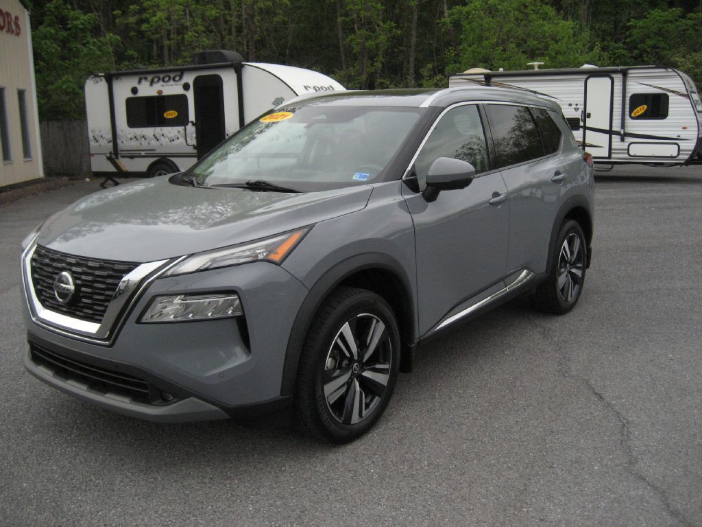 2021 Nissan Rogue Image 2