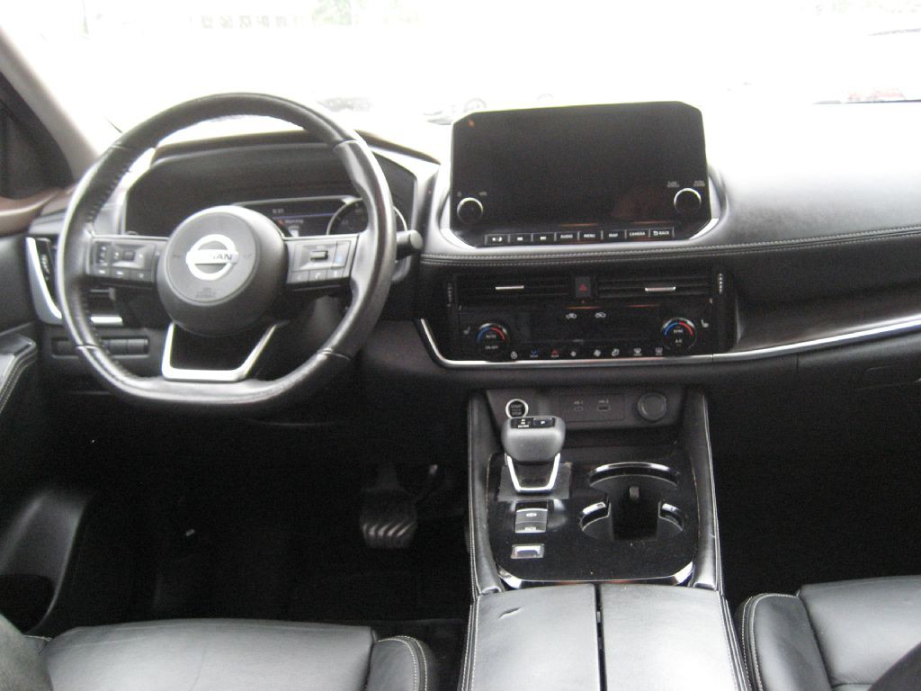 2021 Nissan Rogue Image 9