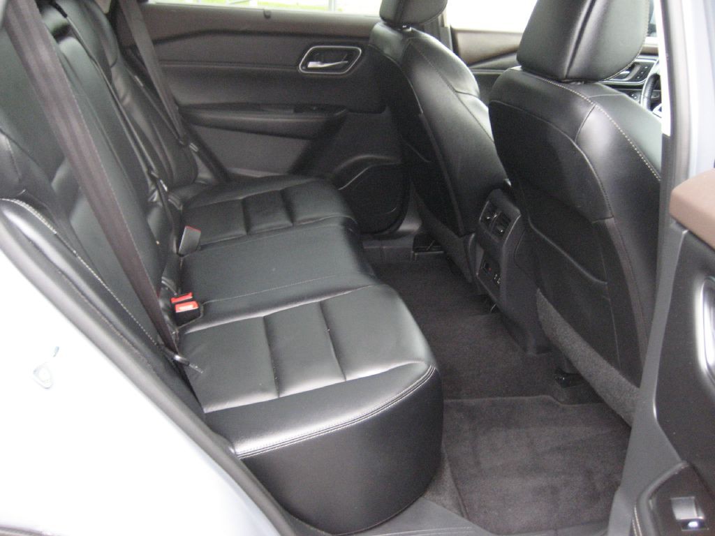 2021 Nissan Rogue Image 10