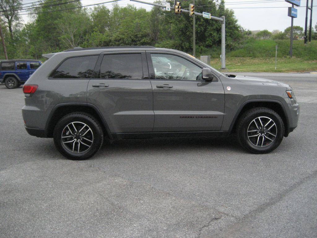 2020 Jeep Grand Cherokee Image 5