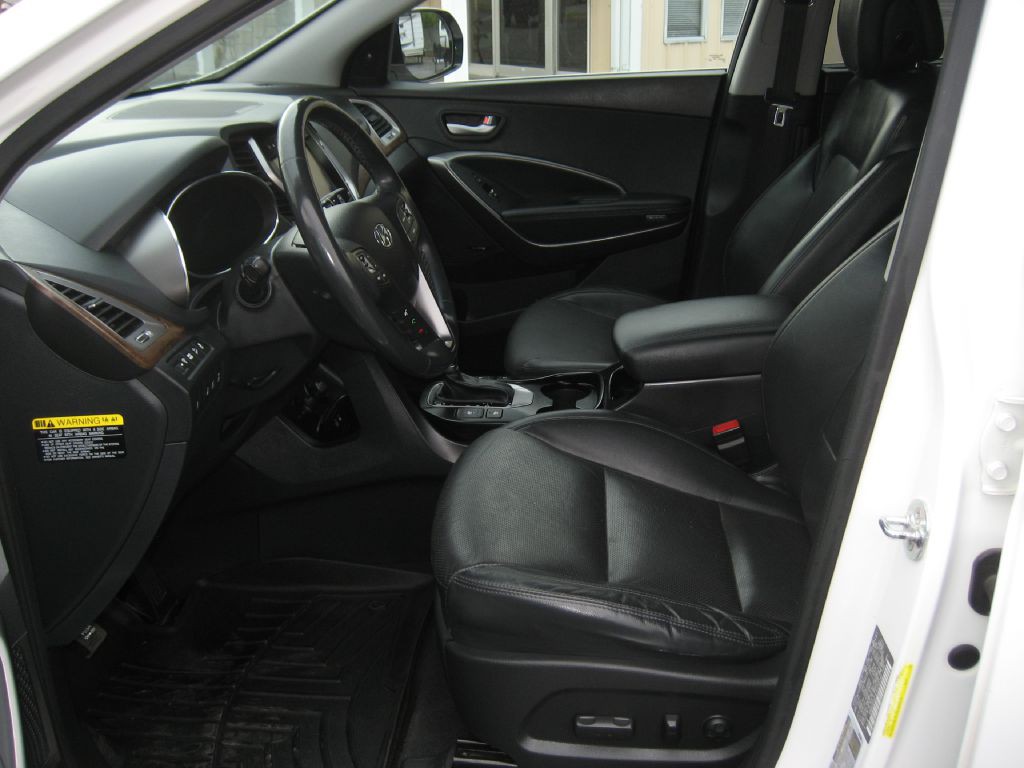 2018 Hyundai Santa Fe Image 7