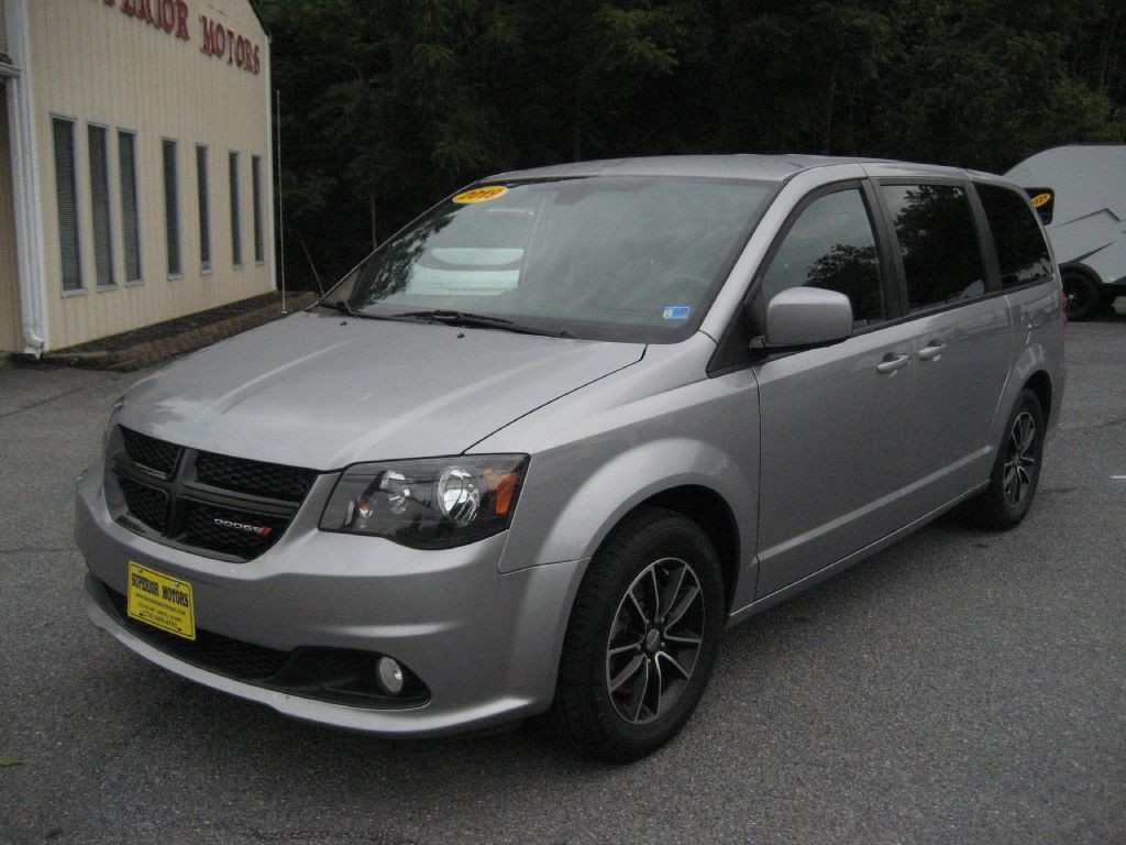 2019 Dodge Grand Caravan Image 2