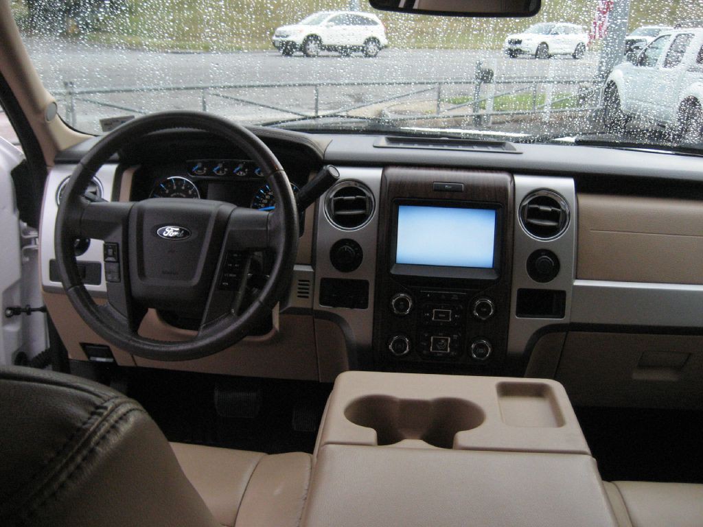 2014 Ford F-150 Image 9