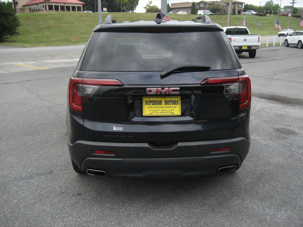 2021 GMC Acadia Image 3
