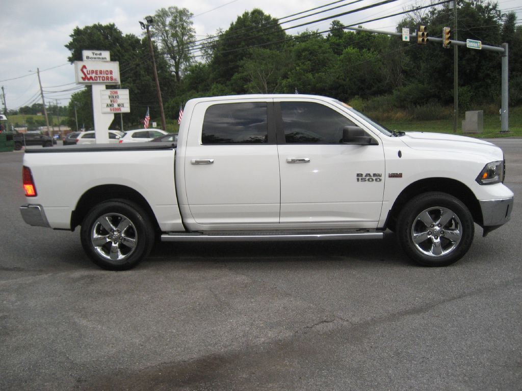 2015 RAM 1500 Image 5