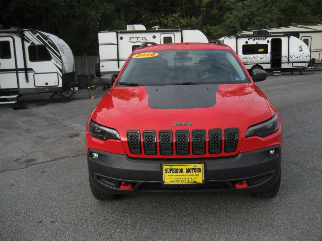 2019 Jeep Cherokee Image 3