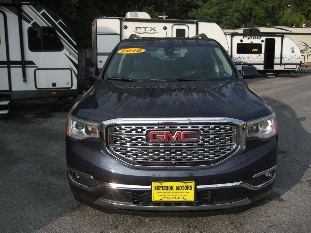 2019 GMC Acadia Image 3