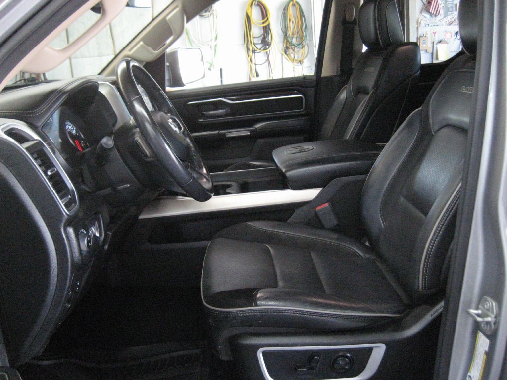 2020 RAM 1500 Image 7