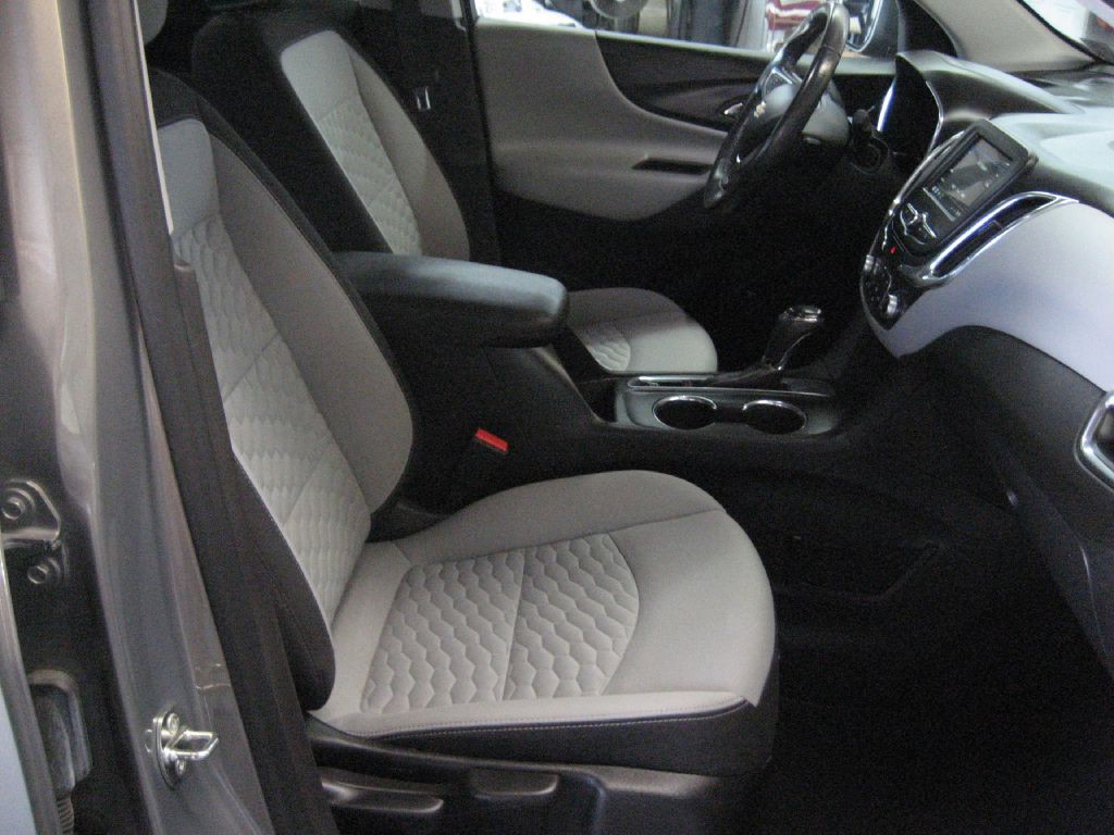 2019 Chevrolet Equinox Image 12